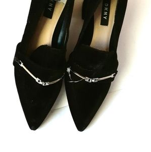Black shoes with flat heels